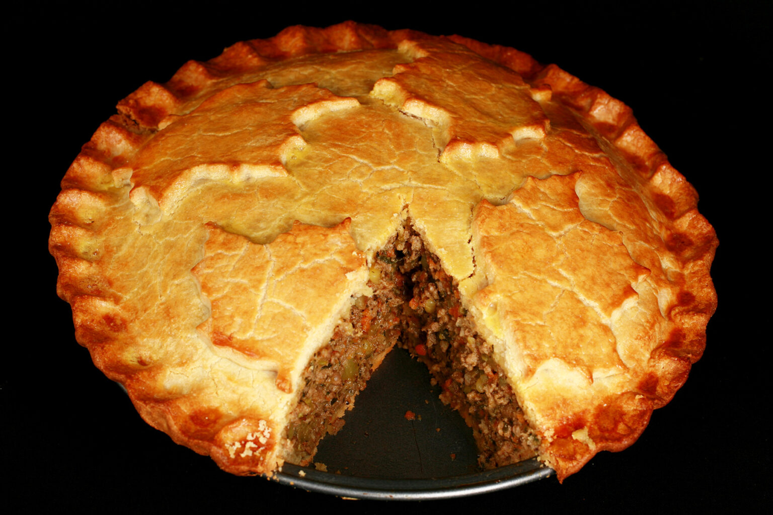 Gluten Free Tourtiere Recipe [French Canadian Meat Pie] - Beyond Flour