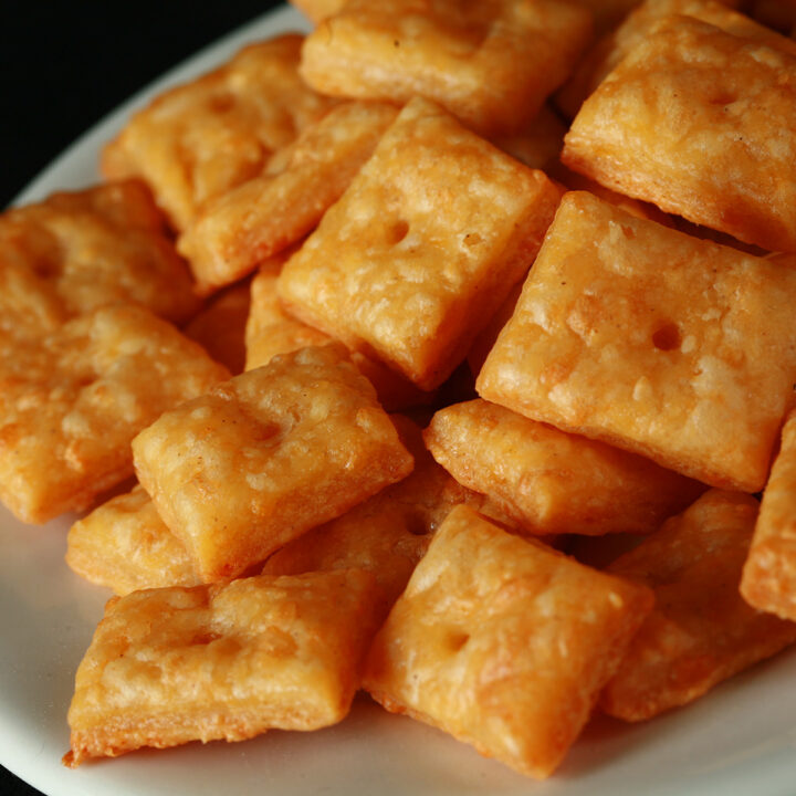 Gluten-Free Cheez-Its - Beyond Flour