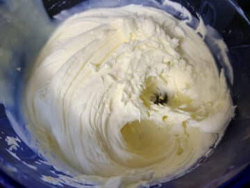 Easy Whipped White Chocolate Ganache Recipe - Beyond Flour